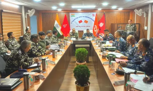 गेजिंग में SSB और एपीएफ नेपाल की बैठक में सीमा सुरक्षा पर ध्यान केंद्रित किया गया गेजिंग में SSB और एपीएफ नेपाल की बैठक में सीमा सुरक्षा पर ध्यान केंद्रित किया गया