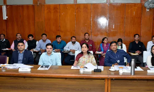 Rajasthan रोडवेज की समीक्षा बैठक: सेवा सुधार और प्रशासनिक मजबूती पर जोर Rajasthan रोडवेज की समीक्षा बैठक: सेवा सुधार और प्रशासनिक मजबूती पर जोर