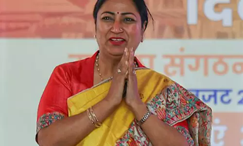 दिल्ली सरकार कल महिला समृद्धि योजना की घोषणा कर सकती है: सूत्र