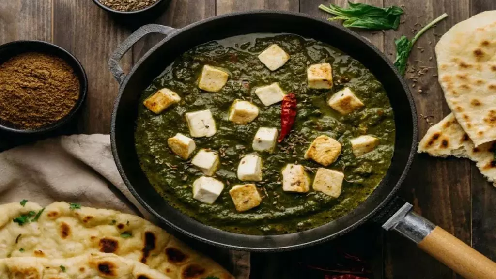 Leftover Palak Paneer Recipe:रात की बची हुई पालक और पनीर की सब्जी से बनाएं ये व्यंजन Leftover Palak Paneer Recipe:रात की बची हुई पालक और पनीर की सब्जी से बनाएं ये व्यंजन