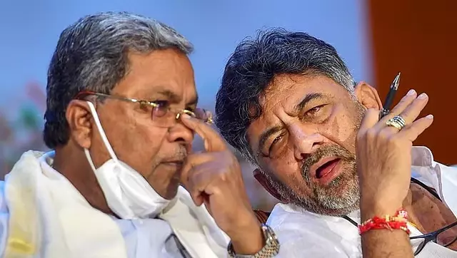 सिद्धारमैया का तोहफा सिर्फ बजट नहीं, यह ऐसा तोहफा है जो सभी वर्गों के लोगों को खुश करेगा: DK Shivakumar सिद्धारमैया का तोहफा सिर्फ बजट नहीं, यह ऐसा तोहफा है जो सभी वर्गों के लोगों को खुश करेगा: DK Shivakumar