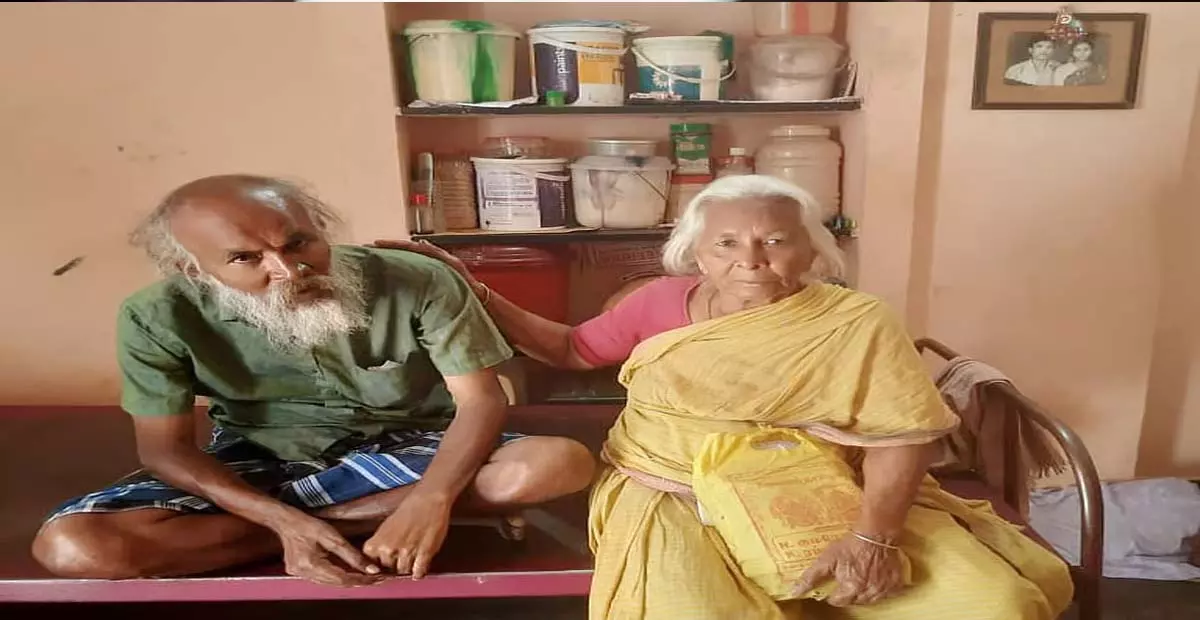 Tamil Nadu: न्याय के लिए संघर्ष कर रही 80 वर्षीय मदुरै की महिला Tamil Nadu: न्याय के लिए संघर्ष कर रही 80 वर्षीय मदुरै की महिला