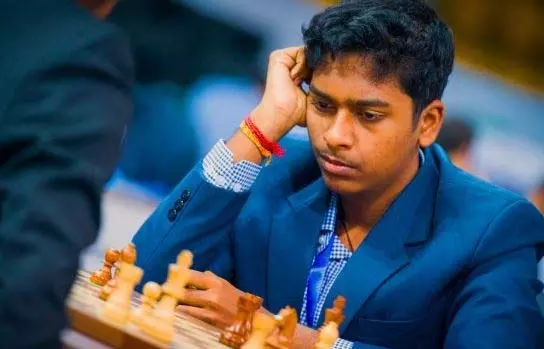 भारत के प्रणव वेंकटेश ने विश्व जूनियर शतरंज चैंपियनशिप जीती भारत के प्रणव वेंकटेश ने विश्व जूनियर शतरंज चैंपियनशिप जीती