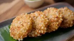 Sabudana Vada व्रत-त्योहार के लिए किया जाता है तैयार Sabudana Vada व्रत-त्योहार के लिए किया जाता है तैयार