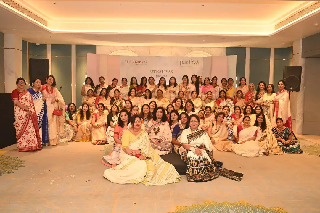 Swetambari: उत्कलिया और स्किर सिलेक्शन द्वारा हथकरघा और नारीत्व का उत्सव Swetambari: उत्कलिया और स्किर सिलेक्शन द्वारा हथकरघा और नारीत्व का उत्सव