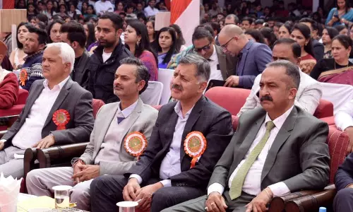 Himachal: मंत्री ने शिक्षा और स्वरोजगार के महत्व पर प्रकाश डाला
