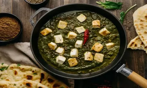 Leftover Palak Paneer Recipe:रात की बची हुई पालक और पनीर की सब्जी से बनाएं ये व्यंजन Leftover Palak Paneer Recipe:रात की बची हुई पालक और पनीर की सब्जी से बनाएं ये व्यंजन