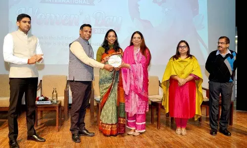 Chandigarh अधिकारों के लिए खड़ी हों महिलाएं: मेयर