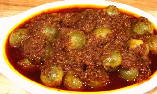 Onion pickle बेस्वाद खाने में भी आ जाएगा स्वाद Onion pickle बेस्वाद खाने में भी आ जाएगा स्वाद