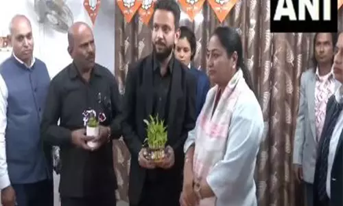 अंतर्राष्ट्रीय महिला दिवस पर Delhi CM ने कहा- बेटियों को आत्मनिर्भर बनाना होगा