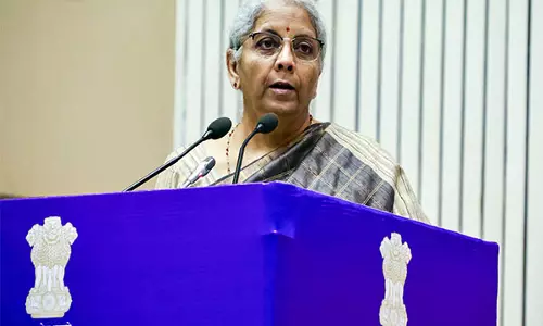 नारी शक्ति बाधाओं को तोड़ रही है: अंतर्राष्ट्रीय महिला दिवस पर Sitharaman