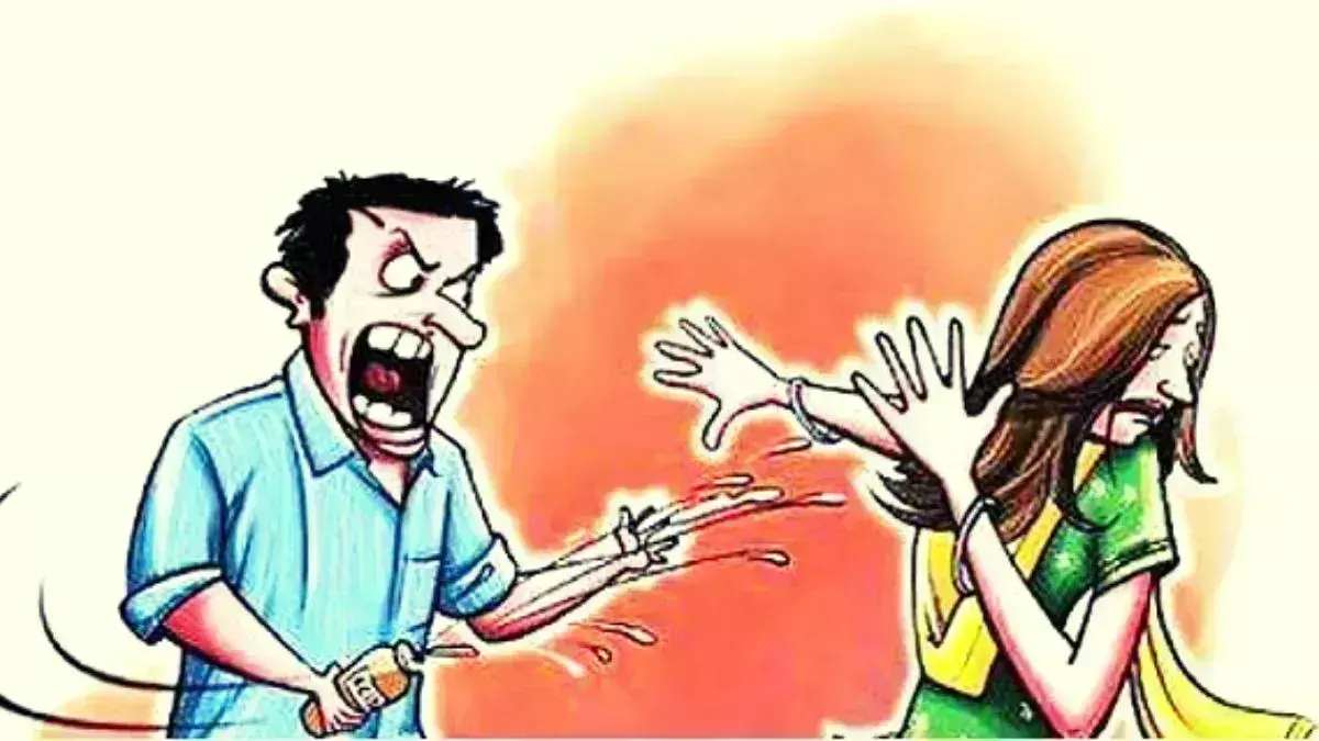 Rampur: पति ने गैर मर्द से संबंध बनाने से इनकार करने पर पत्नी पर फेंका तेजाब Rampur: पति ने गैर मर्द से संबंध बनाने से इनकार करने पर पत्नी पर फेंका तेजाब