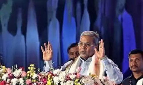 कर्नाटक में फिल्म टिकट की कीमत 200 रुपये होगी: सीएम कर्नाटक में फिल्म टिकट की कीमत 200 रुपये होगी: सीएम