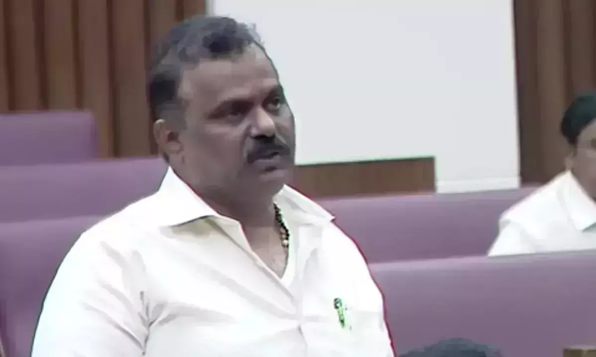 Andhra Pradesh : जिलों के पुनर्गठन की कोई योजना नहीं राजस्व मंत्री Andhra Pradesh : जिलों के पुनर्गठन की कोई योजना नहीं राजस्व मंत्री