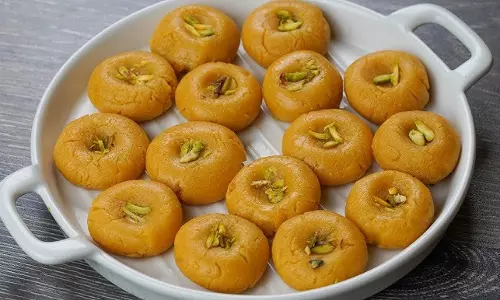 बेसन पेड़ा रेसिपी