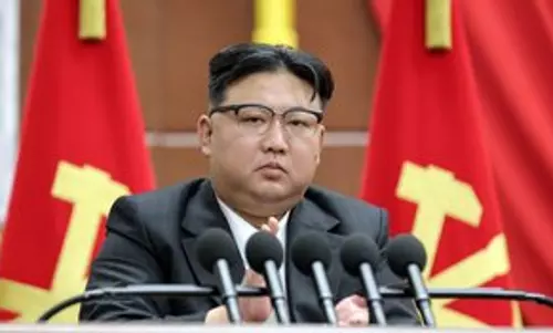 North Korean नेता ने परमाणु ऊर्जा से चलने वाली पनडुब्बी बनाने की परियोजना का निरीक्षण किया