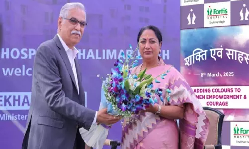 Shalimar Bagh: फोर्टिस अस्पताल ने अंतर्राष्ट्रीय महिला दिवस मनाने के लिए समानता वॉकथॉन का आयोजन किया