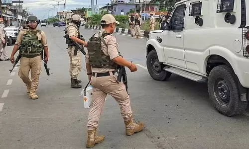 Manipur: इंफाल पश्चिम में मैतेई संगठन का शांति मार्च रोका गया