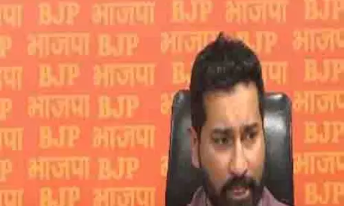 BJP ने बजट में मुस्लिम आरक्षण की घोषणा को लेकर सिद्धारमैया सरकार पर साधा निशाना BJP ने बजट में मुस्लिम आरक्षण की घोषणा को लेकर सिद्धारमैया सरकार पर साधा निशाना