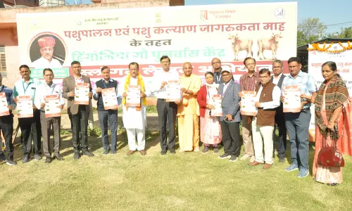 Jaipur: अंतर्राष्ट्रीय महिला दिवस के अवसर पर महिलाओं को दी बधाई - पशुपालन मंत्री Jaipur: अंतर्राष्ट्रीय महिला दिवस के अवसर पर महिलाओं को दी बधाई - पशुपालन मंत्री