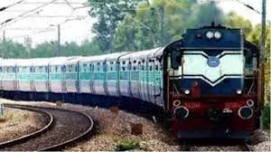 Jamshedpur: होली पर बिहार व यूपी जाने वाली सभी ट्रेनें फुल, टिकटों की लंबी वेटिंग Jamshedpur: होली पर बिहार व यूपी जाने वाली सभी ट्रेनें फुल, टिकटों की लंबी वेटिंग