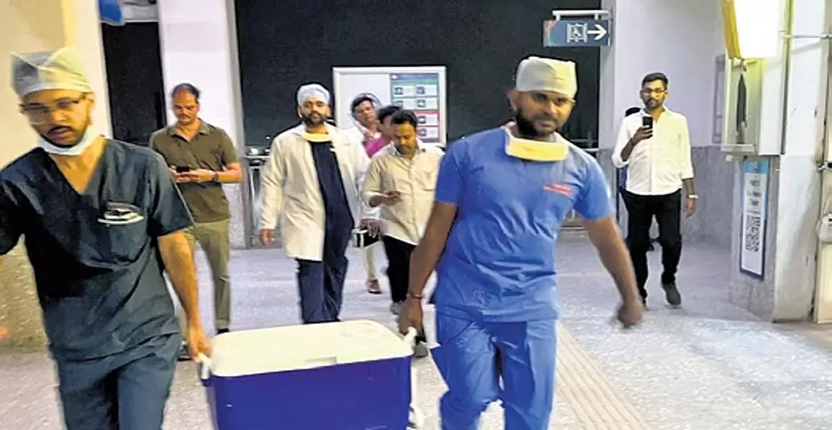 Hyderabad: हृदय प्रत्यारोपण से किशोर को नया जीवन मिला Hyderabad: हृदय प्रत्यारोपण से किशोर को नया जीवन मिला