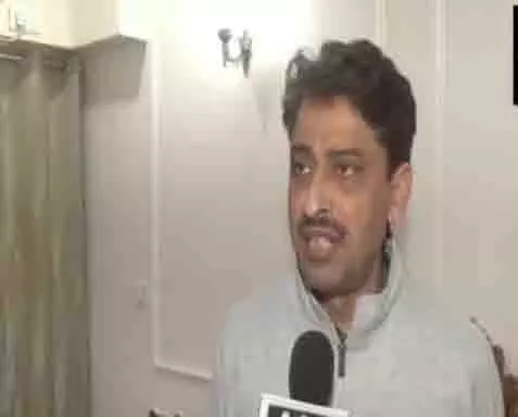 SC को संज्ञान लेना चाहिए: यूपी पुलिसकर्मी की होली बनाम नमाज टिप्पणी पर कांग्रेस MP इमरान मसूद SC को संज्ञान लेना चाहिए: यूपी पुलिसकर्मी की होली बनाम नमाज टिप्पणी पर कांग्रेस MP इमरान मसूद