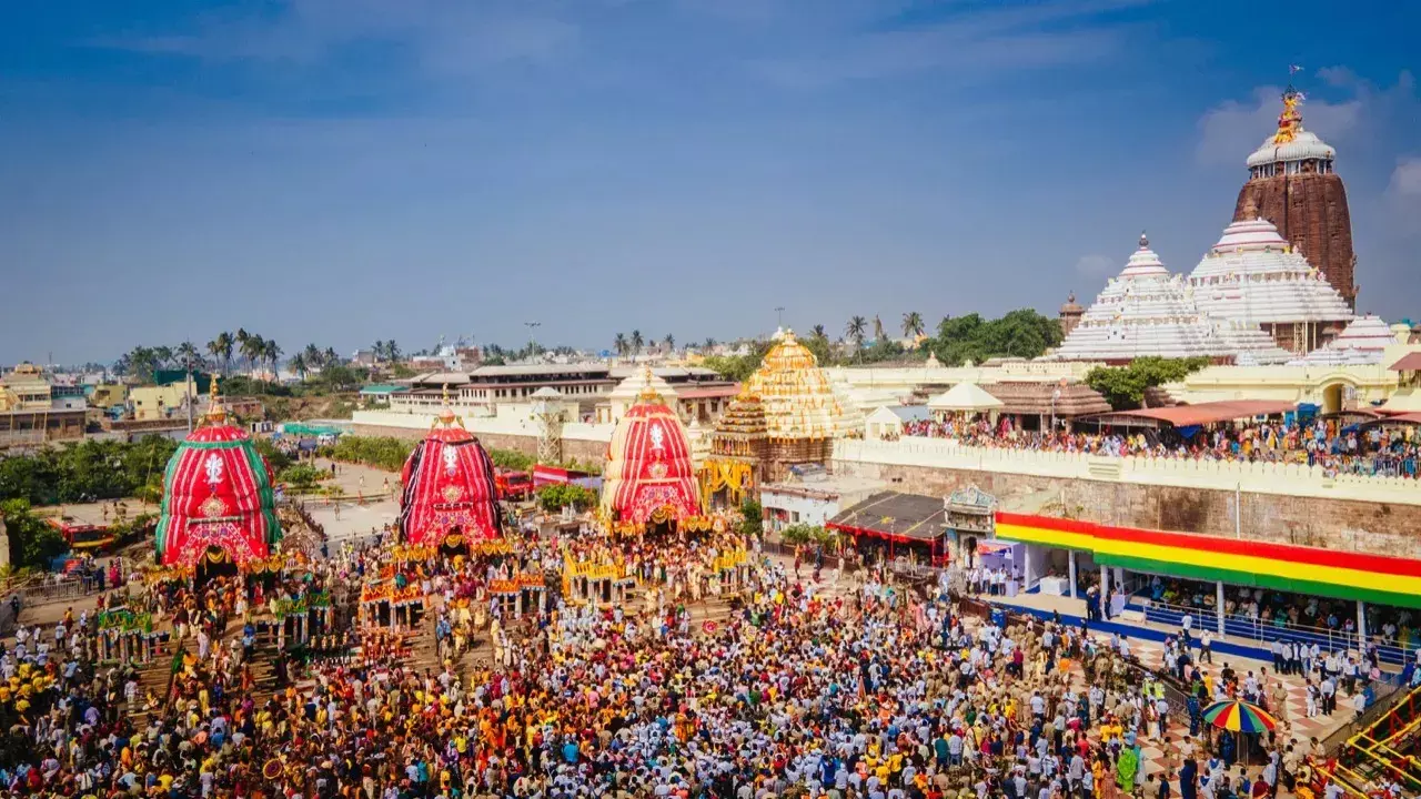 Odisha: जगन्नाथ मंदिर ने पुरी रथ यात्रा के लिए यूनेस्को मान्यता प्राप्त करने की प्रक्रिया शुरू की Odisha: जगन्नाथ मंदिर ने पुरी रथ यात्रा के लिए यूनेस्को मान्यता प्राप्त करने की प्रक्रिया शुरू की