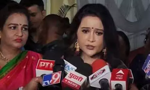 महिलाओं के साथ अपराध करने वालों के खिलाफ होनी चाहिए सख्त कार्रवाई : अमृता फडणवीस महिलाओं के साथ अपराध करने वालों के खिलाफ होनी चाहिए सख्त कार्रवाई : अमृता फडणवीस