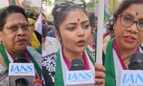 अंतरराष्ट्रीय महिला दिवस पर टीएमसी ने निकाली रैली, कहा- ममता बनर्जी के नेतृत्व में महिलाओं का हो रहा सम्मान अंतरराष्ट्रीय महिला दिवस पर टीएमसी ने निकाली रैली, कहा- ममता बनर्जी के नेतृत्व में महिलाओं का हो रहा सम्मान