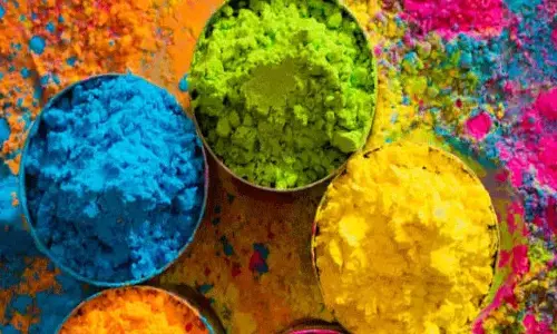 रायपुर में फ्री में गुलाल पाएं आज से