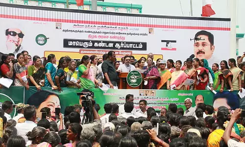 डीएमके को हराने के लिए जयललिता के समर्थकों को एक टीम में एकजुट होना चाहिए! : TTV Dhinakaran
