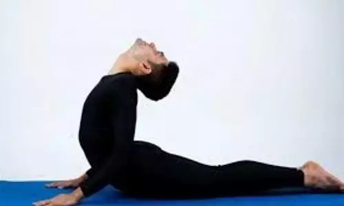 Bhujangasana Benefits: रोज सुबह उठकर 10 मिनट करें ये आसन, दूर होंगी कई बीमारियां, जानें हैरान कर देने वाले फायदे