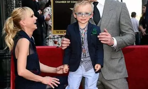Chris Pratt ने बेटे के समय से पहले जन्म के बाद ईश्वर से समझौता करने की बात कही
