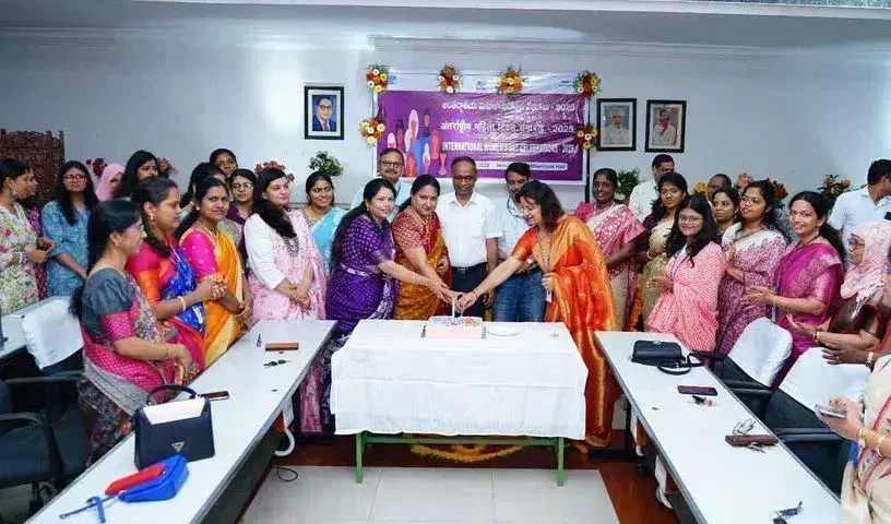 Telangana : NTPC अधिकारी ने कर्मचारी सुरक्षा के प्रति प्रतिबद्धता पर प्रकाश डाला Telangana : NTPC अधिकारी ने कर्मचारी सुरक्षा के प्रति प्रतिबद्धता पर प्रकाश डाला