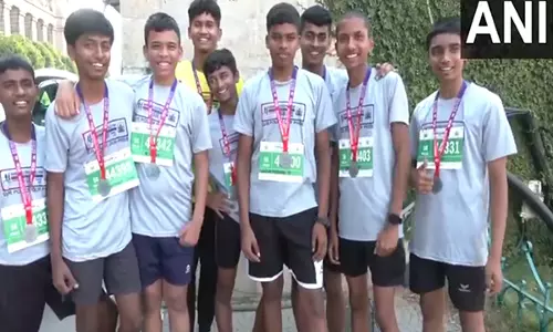विराट कोहली के शतक को लेकर Bangalore के युवा प्रशंसक आश्वस्त