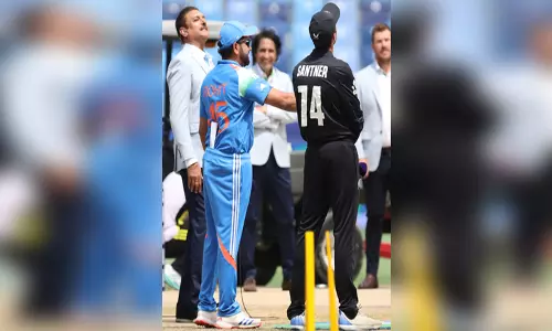 IND vs NZ: न्यूजीलैंड ने टॉस जीतकर बल्लेबाजी चुनी
