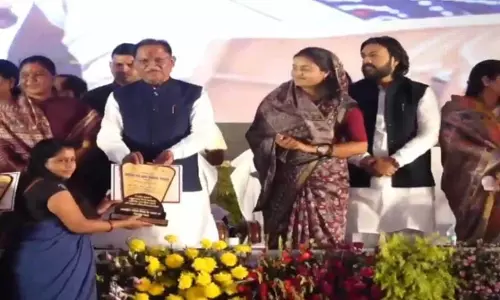CM साय ने उत्कृष्ट कार्य पर राम कुमारी चौहान का किया सम्मान