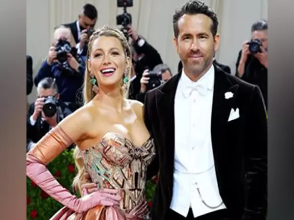 कानूनी लड़ाई के बीच रयान रेनॉल्ड्स ने Blake Lively के करियर की उपलब्धि का समर्थन किया कानूनी लड़ाई के बीच रयान रेनॉल्ड्स ने Blake Lively के करियर की उपलब्धि का समर्थन किया