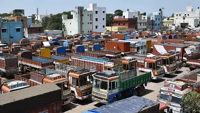 राज्य बजट में लापरवाही: निजी वाहन चालकों ने कर भुगतान रोकने की चेतावनी दी राज्य बजट में लापरवाही: निजी वाहन चालकों ने कर भुगतान रोकने की चेतावनी दी