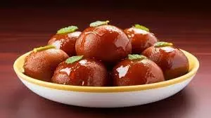 Gulab Jamun Recipe: इस होली घर पर अपनों के लिए बनाएं स्वादिष्ट गुलाब जामुन Gulab Jamun Recipe: इस होली घर पर अपनों के लिए बनाएं स्वादिष्ट गुलाब जामुन