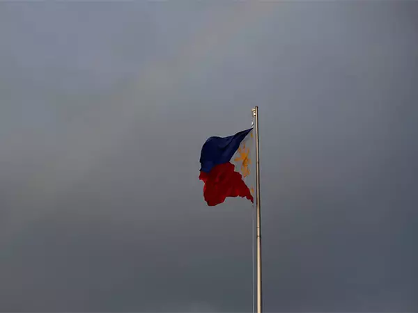 Philippines के विदेश सचिव ने समुद्री गतिविधियों पर बाहरी प्रभाव के चीनी दावे को खारिज किया Philippines के विदेश सचिव ने समुद्री गतिविधियों पर बाहरी प्रभाव के चीनी दावे को खारिज किया