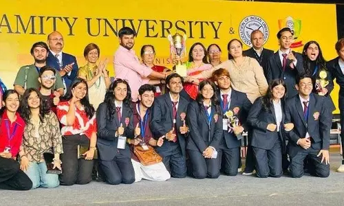 चंडीगढ़ विश्वविद्यालय ने राष्ट्रीय युवा महोत्सव में ओवरऑल ट्रॉफी जीती