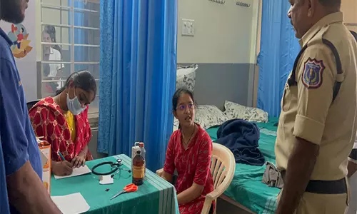 तेलंगाना के कॉलेज के छात्र कैंपस में खाना खाने के बाद बीमार पड़े, फूड पॉइजनिंग का संदेह