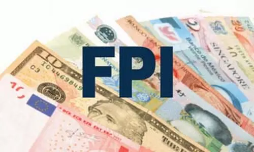 मार्च के पहले सप्ताह में एफपीआई ने शेयरों से 24,753 करोड़ रुपये निकाले मार्च के पहले सप्ताह में एफपीआई ने शेयरों से 24,753 करोड़ रुपये निकाले