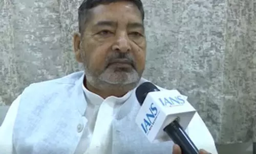 संभल सीओ के बयान पर सपा सांसद वीरेंद्र सिंह ने दी कड़ी प्रतिक्रिया