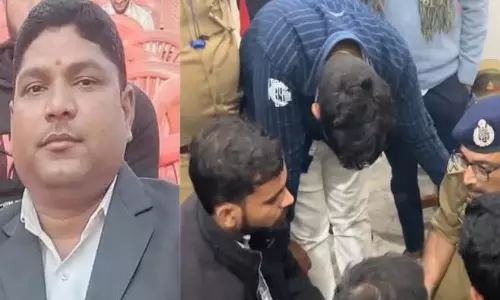Sitapur: पत्रकार राघवेंद्र बाजपेई हत्याकांड में न्याय और मुआवजे की मांग पर अड़े परिजन