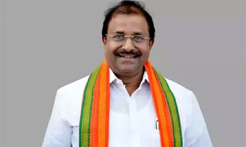 सोमू वीरराजू ने BJP MLC उम्मीदवार के रूप में पुष्टि की सोमू वीरराजू ने BJP MLC उम्मीदवार के रूप में पुष्टि की