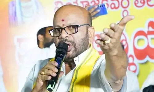 हम उन परिस्थितियों को समझेंगे: पीठापुरम के पूर्व विधायक वर्मा हम उन परिस्थितियों को समझेंगे: पीठापुरम के पूर्व विधायक वर्मा