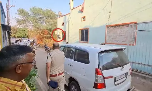 ED की टीम पर कांग्रेसी समर्थकों ने किया हमला, देखें VIDEO...